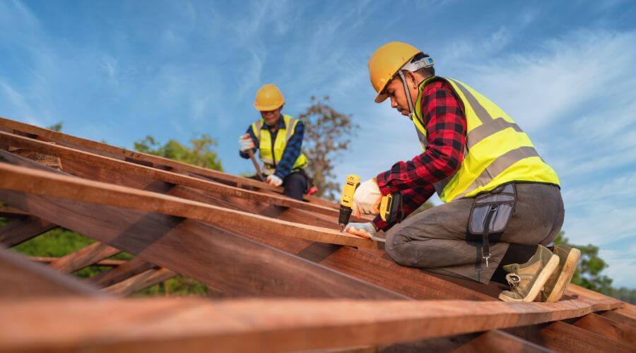 Professional Flat Roofing Installation services in Saline, MI